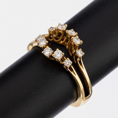 18 kt Gold Brillant-Ring, GG 750/000, 10 Brillanten zus. ca. 0.42 ct Weiß/si, RW 61, ca. 5.8 g