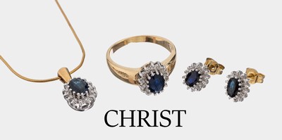 14 kt Gold CHRIST Saphir-Brillant-Schmuckset, GG/WG 585/000, best. aus: 1 Ring, RW 59, 1 Paar Ohrstecker, und 1 Anhänger, an Kette, GG 585/000, L. ...