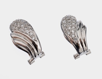 Paar 18 kt Gold Brillant-Ohrclips, WG 750/000, Brillanten zus. ca. 0.80 ct feines Weiß-Weiß/vs-si, ca. 7.1 g