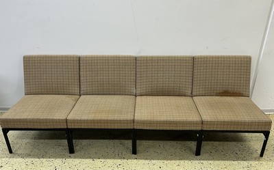 4 Sessel, Thonet, Entw. Eddie Harlis (1928 -1985), Vierkantstahl-Gestell schwarz lackiert, Sitz und Rückenlehne mit sandfarben meliertem Bezug, je ...
