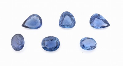 Lot 6 lose Saphire, zus. ca. 3.83 ct, facett. Tropfen und ovalfacett. in versch. Größen, unbeh.