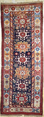 Antiker Kazak, Kaukasus, 19.Jhd, Wolle auf Wolle, ca. 300 x 115 cm, EHZ: 3, (kleine restaurierungen)