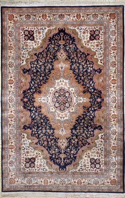 Esfahan fein, China, Ende 20.Jhd, Korkwolleauf Baumwolle, ca. 280 x 186 cm, EHZ: 2