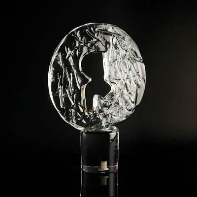 Große Glasskulptur, Cenedese, Murano, Italien,, farbloses Glas, partiell mit Goldauflage, abstrakt Komposition einer Scheibe mit Durchbruch, ...