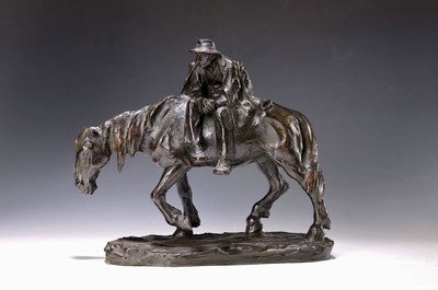 Hans Müller, 1873 Wien - 1937, Bronzefigur, Knecht zu Pferd, auf der Plinthe signiert, ca. 28 x 32 cm, patiniert, der Künstler studierte in Wien ...
