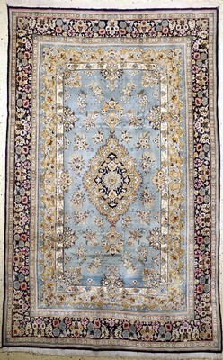 Ghom alt, Persien, Mitte 20.Jhd, Wolle auf Baumwolle, ca. 335 x 215 cm, EHZ: 2(Abrasch)