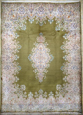 Kerman fein, Persien, Mitte 20.Jhd, Wolle auf Baumwolle, ca. 320 x 250 cm, EHZ: 1-2