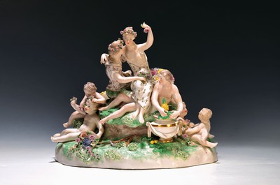 Große Figurengruppe "Flora und Pomona", Entw. nach Frankenthal, Nymphenburg, 20.Jh., Porzellan, farbig staffiert, zweifach gestaffelte ...