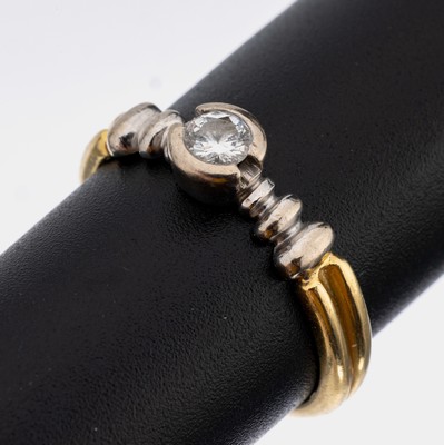 18 kt Gold Brillant-Ring, GG/WG 750/000, Brillant ca. 0.20 ct Weiß/si, ca. 4.1 g, RW 55