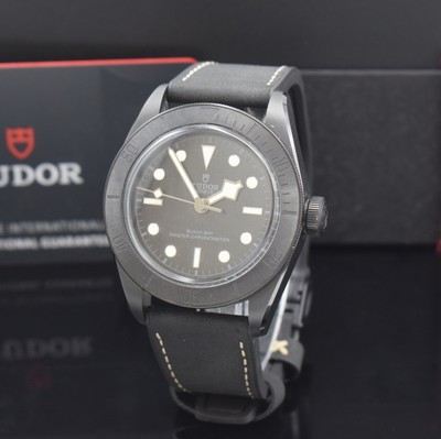TUDOR Black-Bay Armbandchronometer Referenz 79210CNU, Automatik, schwarzes Keramikgehäuse inkl. Kautschukband m. Faltschl., zus. Nato-band anbei, ...