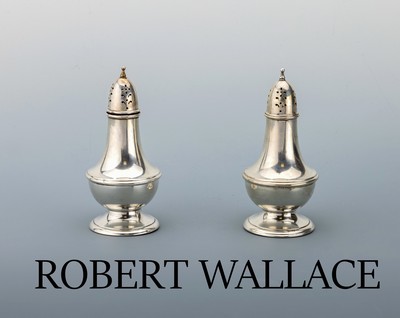 Paar Gewürzstreuer, 925er Silber, USA um 1920, schlichte zeitlose Gestaltung, H. ca. 12cm, Gebr.-Spuren und kl. Dellen, Hersteller Robert Wallace ...