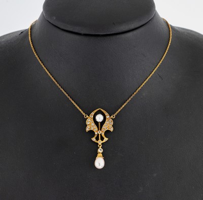 Jugendstil Collier, um 1900, 925er Silber verg., Mittelteil mit weißen Kunstperlen und Strasssteinen, L. ca. 42 bzw. 45 cm, Federringschließe