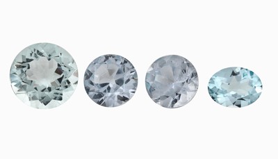 Lot 4 lose facett. Aquamarine, zus. 9.45 ct, 3 x rund, 1 x oval