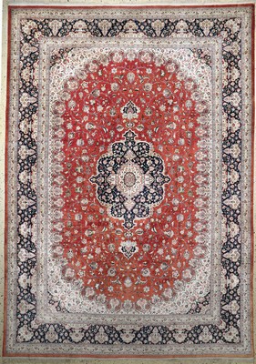 Ghom Seide, Persien, Mitte 20.Jhd, reine Naturseide, ca. 350 x 245 cm, leicht verfärbt,EHZ: 2