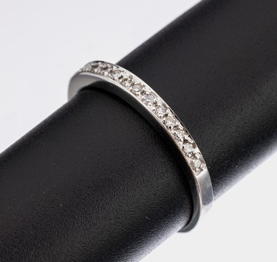 14 kt Gold Diamant-Ring, WG 585/000, 13 8/8-Diamanten zus. ca. 0.15 ct Weiß/si, ca.1.9 g, RW 57, reinigungsbed.