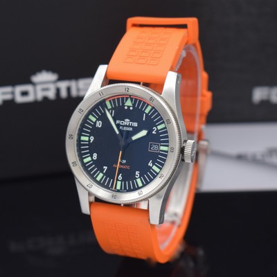 FORTIS Fliegeruhr F-39 Referenz W.422.0021 in Stahl, Schweiz verk. lt. beil. Garantiekarte 06/2022, Automatik, Boden u. Krone verschr., orig. ...