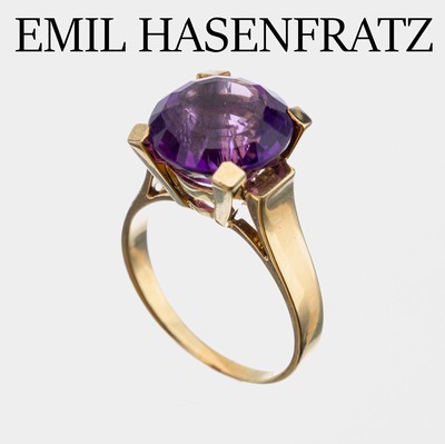 14 kt Gold Amethyst-Ring, GG 585/000, rundfacett. Amethyst ca. 5.0 ct, RW 57, ca. 6.4 g, Hersteller EMIL HASENFRATZ