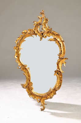 Spiegel, Rokokostil, um 1880/90, Holz gestuckt, Spiegelglas z.T.fleckig, l. Altersspuren, ca. 93 x 50 cm, EZ 2