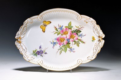 Tablett, Meissen, 20. Jh., Heckenrosen mit Vergissmeinnicht, feine polychrome Bemalung, ca. 40 x 28.5 cm