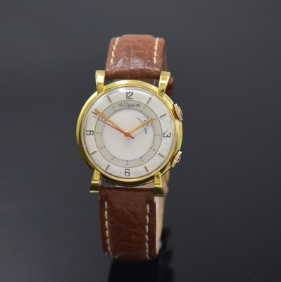 LeCoultre Armbandwecker im 10k Goldfilled Gehäuse, Schweiz/USA um 1945, Handaufzug, 2 -tlg. Geh., Boden aufgedr., orig. Kronen, silb. ...