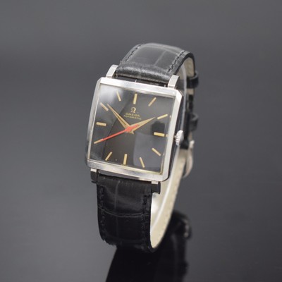 OMEGA Armbanduhr Referenz 3971-4SC in Stahl, Schweiz um 1956, Automatik, quadrat. Geh., Boden aufgedr., schwarz. Zifferbl. rest., rotgold. Werk Kal. ...