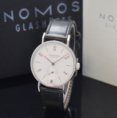 NOMOS Glashütte Tangente auf 850 Stück limitierte Herrenarmbanduhr in Stahl, Deutschland verk. lt. Pap. 12/2008, Handaufzug, beids. vergl., Boden ...