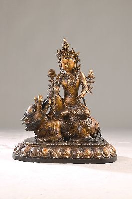 Altarskulptur des Sita-Vahana-Manjushri, China, 20. Jh., Bronze, in gelöster Haltung auf einem Löwen reitend, Rückseite Werkstatt-Marke, H. 80 cm, ...