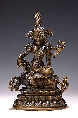 Sita-Vahana-Manjushri, China, 20. Jh., Messing, in gelöster Haltung auf einem Löwen reitend, H. ca. 21 cm