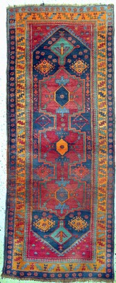 Meschgin antik, Persien, um 1900, Wolle aufWolle, ca. 265 x 106 cm, EHZ: 2-3