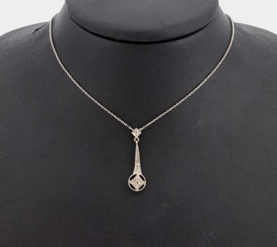 14 kt Gold Jugendstil Diamant-Collier, um 1900, GG 585/000 und Platin, 2 Altschliffdiamanten und 2 Diamantrosen zus. ca. 0.10 ct l.get.Weiß/p, ...