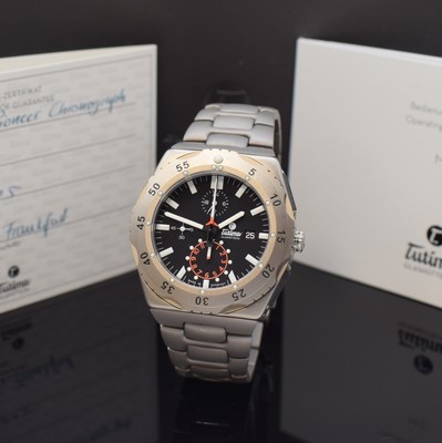 TUTIMA M2 Pioneer Armbandchronograph Referenz 6451-03, Deutschland verk. lt. beil. Pap. 11/2015, Automatik, Titangeh. inkl. orig. Titan-Gliederband ...