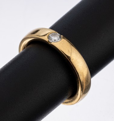 18 kt Gold Brillant-Ring, GG 750/000, Brillant ca. 0.22 ct (grav.) Weiß/si, ca. 10.1g, RW 56