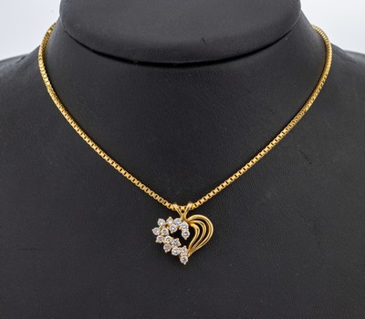 14 kt Gold Brillant-Anhänger "Herz", GG 585/000, hälftig bes. mit 15 Brillanten zus. ca. 0.70 ct Weiß/si, an Kette, L. ca. 44 cm, ...