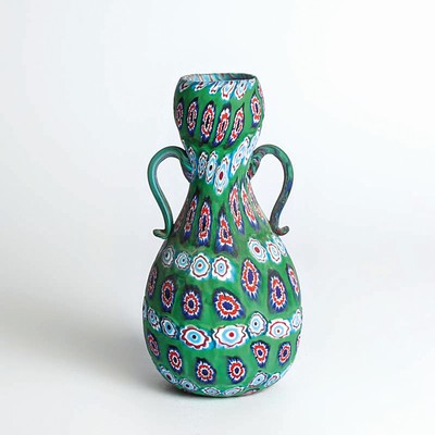 Vase, Fratelli Toso Murano, um 1910-20, grün-opakes Glas mit eingeschmolzenen Murrinen, H. ca. 18cm