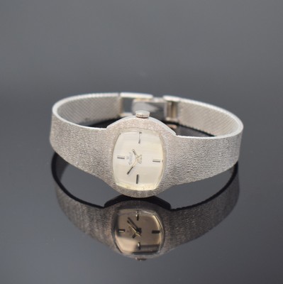 EXQUISIT Damenarmbanduhr in WG 585/000, Deutschland 1960er Jahre, Handaufzug, Milanaiseband, Boden aufgedr., silb. Zifferbl. m. 4 aufgel. Std.-Ind., ...