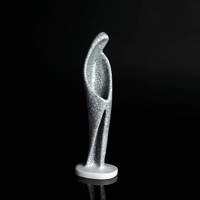 Porzellanfigur Madonna, Rosenthal, Entw. Hans Stangl, Porzellan, grauer Krakéledekor, H. 27 cm