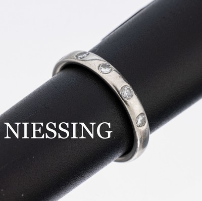 NIESSING Platin Brillant-Ring, Pt 950/000, 6 Brillanten zus. ca. 0.30 ct Weiß/si, RW 54, ca. 5.3 g, Expertise von 1983 in Kopie anbei