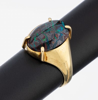 14 kt Gold Opal-Ring, GG 585/000, ovaler Boulderopal-Cabochon ca. 5.0 ct, grün-blaues Farbspiel, ca. 9.2 g, RW 62
