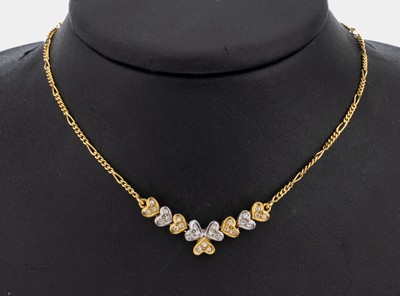 18 kt Gold Diamant-Collier, GG/WG 750/000, Mittelteil mit 27 8/8-Diamanten zus. ca. 0.27 ct Weiß/si, L. ca. 37.5 cm, Federringschließe,ca. 7.5 g