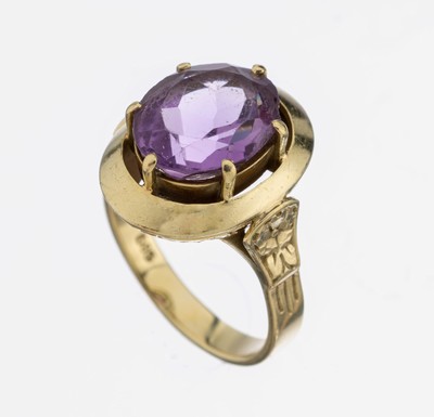 14 kt Gold Amethyst-Ring, GG 585/000, ovalfacett. Amethyst (besch.), Ringschultern floral, RW 54, ca. 6.8 g
