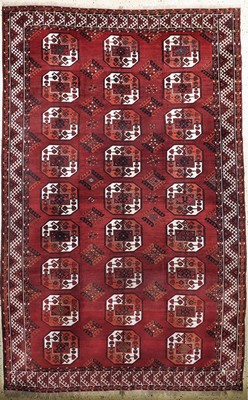 Ersari Hauptteppich antik, Turkmenistan, um1900, Wolle auf Wolle, ca. 373 x 235 cm, EHZ: 2-3, (restauriert)
