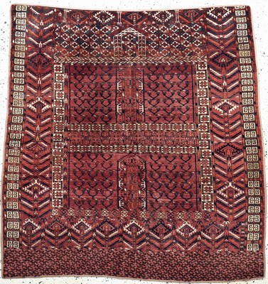 Tekke Engsi antik, Turkmenistan, um 1900, Wolle auf Wolle, ca. 140 x 134 cm, EHZ: 2-3