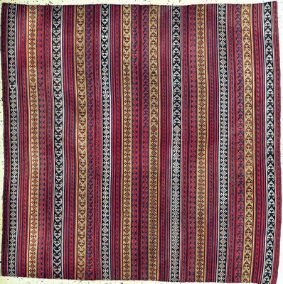 Djajim"Nomaden-Decke", Persien, Anfang 20.Jhd, Wolle auf Wolle(6 Bahnig), ca. 170 x 165 cm, reinigungsbedürftig, EHZ: 2