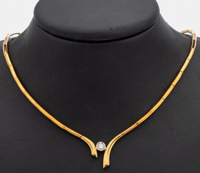 14 kt Gold Brillant-Collier, GG/WG 585/000,Brillant ca. 0.15 ct Weiß/si, L. ca. 42.5 cm, Kastenschloss mit Sicherheitsacht, ca. 16.2 g