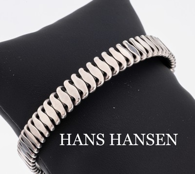 HANS HANSEN Armreif, 925er Silber, Modell 202, S-förmige Glieder, D. ca. 6.4 cm, ca. 45 g, sign.