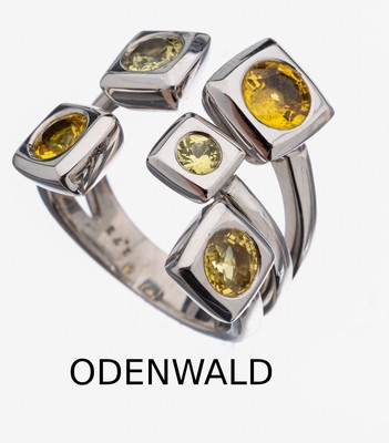 18 kt Gold ODENWALD Saphir-Ring, WG 750/000, rundfacett. Saphire von Grün bis Gelb zus. ca. 2.7 ct, ca. 16.8 g, RW 56