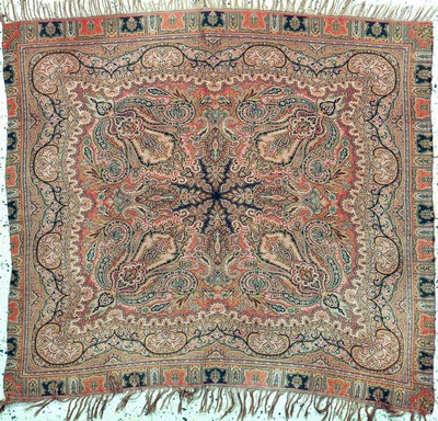 Kaschmir Schal, Indien, Mitte 20.Jhd, Wollstickerei, ca. 130 x 114 cm, EHZ: 2