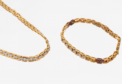 18 kt Gold Brillant-Schmuckset, GG/WG 750/000, best. aus: Collier mit Brillanten zus. ca. 0.30 ct Weiß/si, L. ca. 40 cm, Klappschließe mit ...