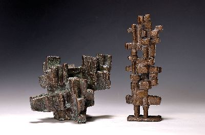 Manfred Kieselbach, 1935 Coburg - 2018 Mannheim, zwei Bronzefiguren, zwei abstrakte Darstellungen, Gießerei Strehle, Celle, ca.20 x 6 x 4cm/12 x 16 ...