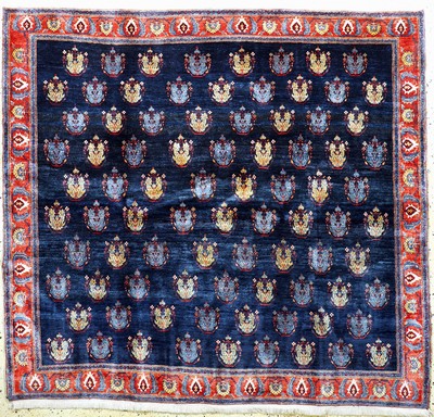 Ghaschgai"Kaschkuli"fein, Persien, Ende 20.Jhd, Wolle auf Wolle, ca. 190 x 203 cm, Mottenfraß, EHZ: 2